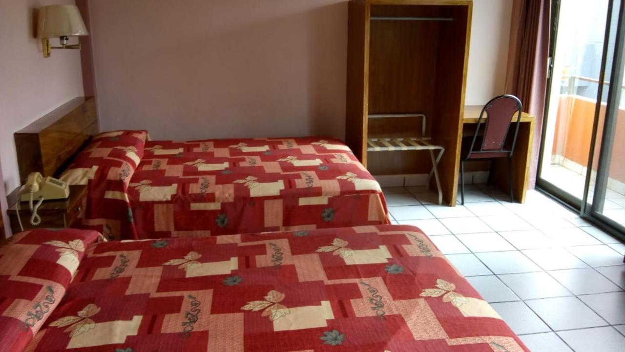 Hotel Palencia Gutiérrez Zamora Zewnętrze zdjęcie